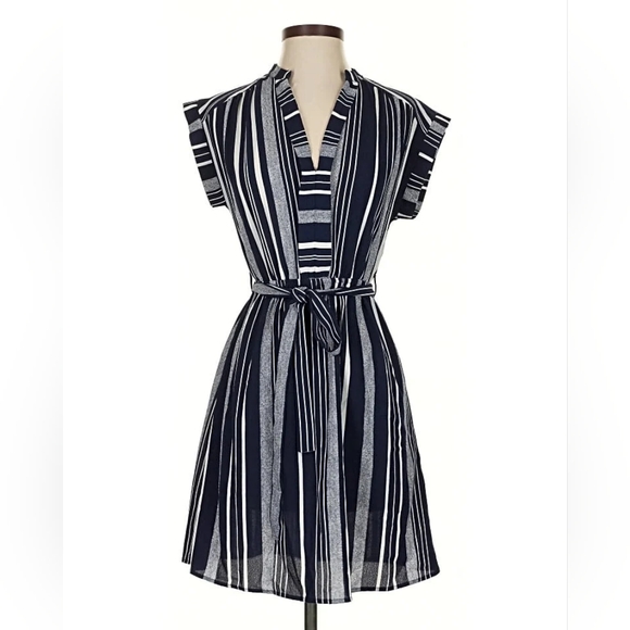 *NWOT* Monteau LA Women's Medium Blue & Black Striped Midi Dress Tie Waist - Picture 13 of 16